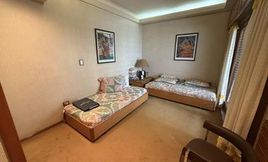 Imponente casa esquina en Cofico en venta y alquiler Apta uso Comercial