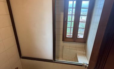 Imponente casa esquina en Cofico en venta y alquiler Apta uso Comercial