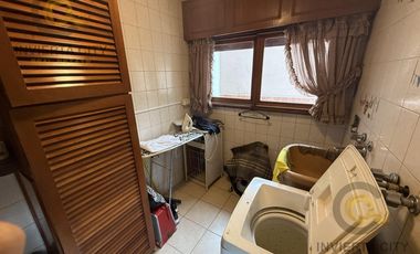 Imponente casa esquina en Cofico en venta y alquiler Apta uso Comercial