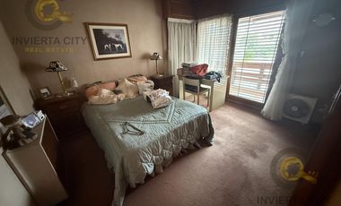 Imponente casa esquina en Cofico en venta y alquiler Apta uso Comercial