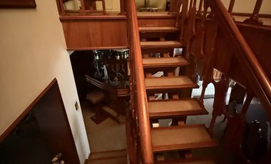 Imponente casa esquina en Cofico en venta y alquiler Apta uso Comercial