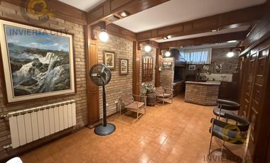 Imponente casa esquina en Cofico en venta y alquiler Apta uso Comercial