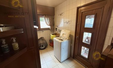 Imponente casa esquina en Cofico en venta y alquiler Apta uso Comercial