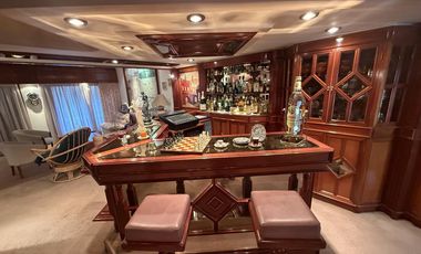 Imponente casa esquina en Cofico en venta y alquiler Apta uso Comercial