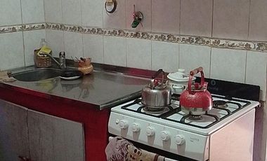 Vende casa en Senillosa