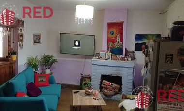 Vende casa en Senillosa