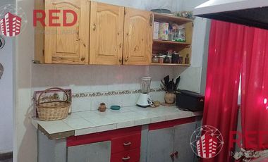 Vende casa en Senillosa