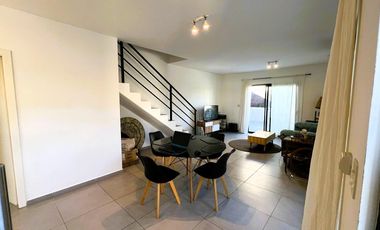 Venta Duplex 3 ambientes grande en Benavidez con 3 terrazas!