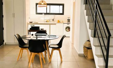 Venta Duplex 3 ambientes grande en Benavidez con 3 terrazas!