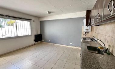 Casa en venta - 1 Dormitorio 1 Baño - Mar del Plata