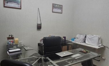 RESIDENCIA EN VENTA CON ALBERCA EN PORTON DE SANTA CLARA, AL NORTE DE AGS.