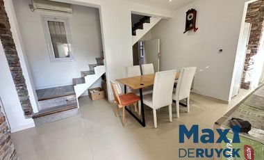 Casa moderna con galpón, Barrio Parque Calchaqui