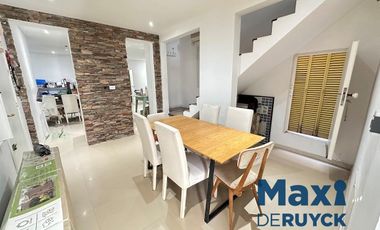 Casa moderna con galpón, Barrio Parque Calchaqui