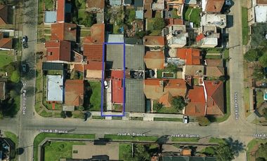 Casa moderna con galpón, Barrio Parque Calchaqui