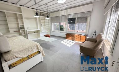 Casa moderna con galpón, Barrio Parque Calchaqui