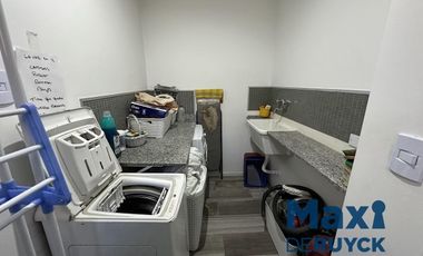 Casa moderna con galpón, Barrio Parque Calchaqui