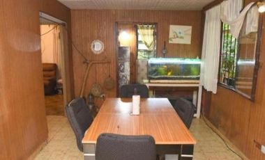 Casa en venta - 4 Dormitorios 2 Baños - 2.370Mts2 - El Trébol, Echeverría