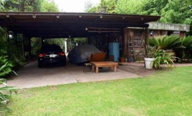 Casa en venta - 4 Dormitorios 2 Baños - 2.370Mts2 - El Trébol, Echeverría