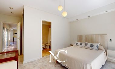 Casa en venta en Costa Esmeralda con cochera