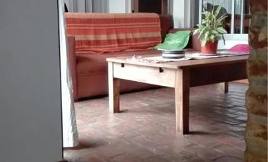 Casa en venta - 3 Dormitorios 3 Baños - 570Mts2 - Chacabuco