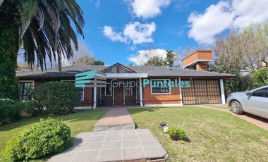 Casa en Barrio el Rodal de Canning con 3 dormitorios y hermoso lote de 1000m2