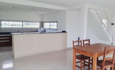 Casa en venta - 3 dormitorios 3 baños - Cochera - 1546mts2  - La Reserva Escondida, Área 60