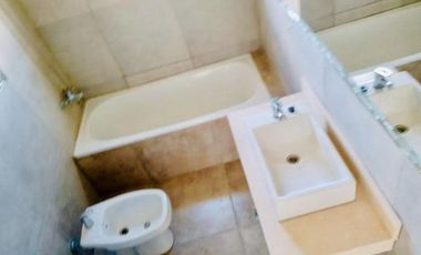 Casa en venta - 3 dormitorios 3 baños - Cochera - 1546mts2  - La Reserva Escondida, Área 60