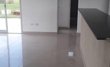 Casa en venta - 3 dormitorios 3 baños - Cochera - 1546mts2  - La Reserva Escondida, Área 60