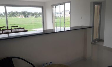 Casa en venta - 3 dormitorios 3 baños - Cochera - 1546mts2  - La Reserva Escondida, Área 60