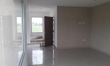 Casa en venta - 3 dormitorios 3 baños - Cochera - 1546mts2  - La Reserva Escondida, Área 60