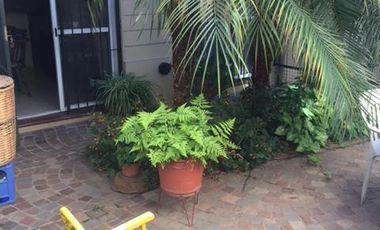 Departamento en venta de 3 ambientes en PB San Fernando Vias/Centro