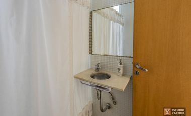 Departamento en venta - 2 Dormitorios 1 Baño 1 Cochera - 75mts2 - La Plata
