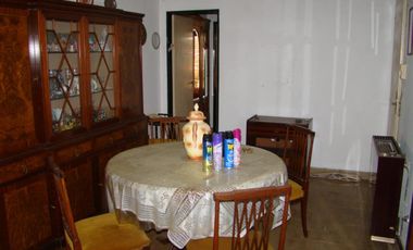 PH en venta - 1 dormitorio 1 baño - 60Mts2 - Lobos