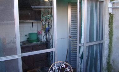 PH en venta - 1 dormitorio 1 baño - 60Mts2 - Lobos