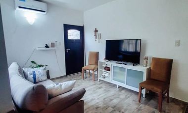 PH en venta - 2 dormitorios 2 baños - 80mts2 - La Plata