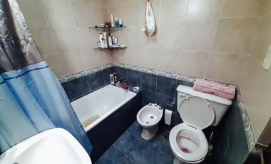 PH en venta - 2 dormitorios 2 baños - 80mts2 - La Plata