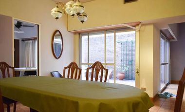 Casa en venta - 4 dormitorios 6 baños - Cochera - 400 mts2 - La Plata