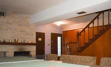 Casa en venta - 4 dormitorios 6 baños - Cochera - 400 mts2 - La Plata