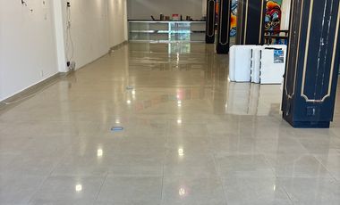 Local comercial en planta alta (1er piso)