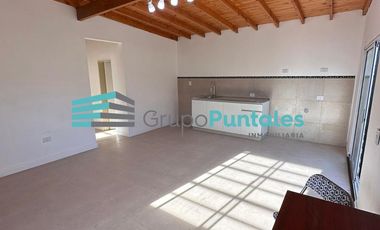 Casa en Cañuelas 3 ambientes con pileta a 100 mts de la Ruta 205