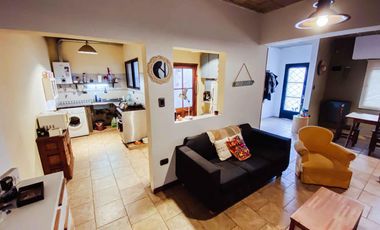Casa en venta - 3 dormitorios 2 baño 1 cochera - 142mts2 - La Plata [FINANCIADO]