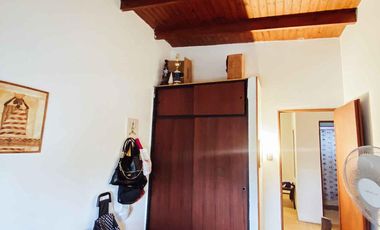 Casa en venta - 3 dormitorios 2 baño 1 cochera - 142mts2 - La Plata [FINANCIADO]
