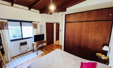 Casa en venta - 3 dormitorios 2 baño 1 cochera - 142mts2 - La Plata [FINANCIADO]