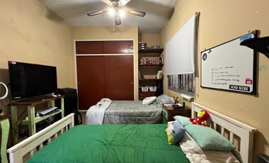 PH tipo Casa de cuatro ambientes con cochera a la venta en Villa Dominico