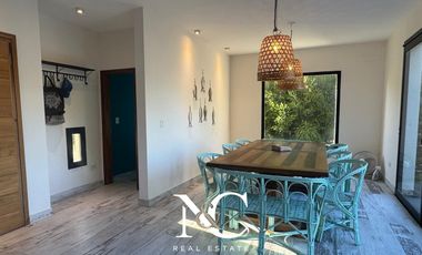 Casa en venta en costa esmeralda