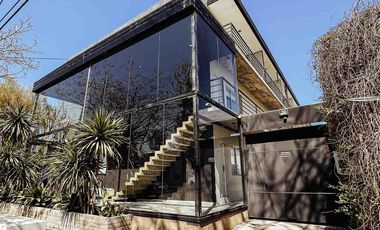 Departamento en venta - 2 dormitorios, 1 baño, cochera - 105mts2 - City Bell