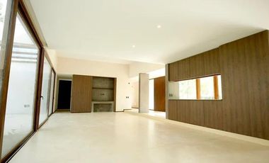 Casa - VENTA - BARRIO MIRALAGOS