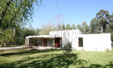 Casa - VENTA - BARRIO MIRALAGOS