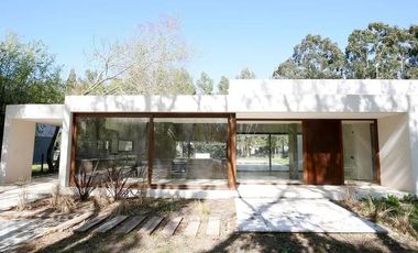 Casa - VENTA - BARRIO MIRALAGOS