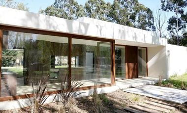 Casa - VENTA - BARRIO MIRALAGOS